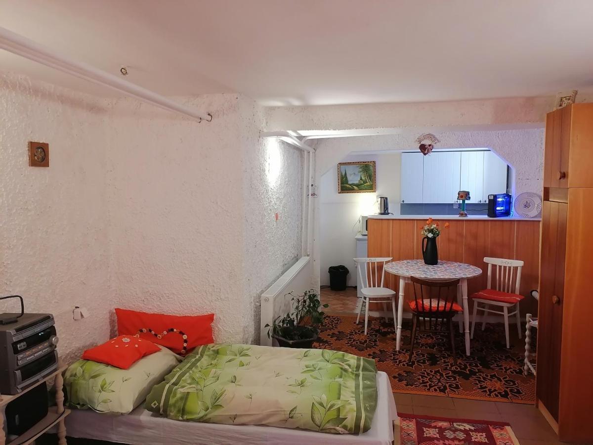 Chlaba Apartman Chl'aba Экстерьер фото